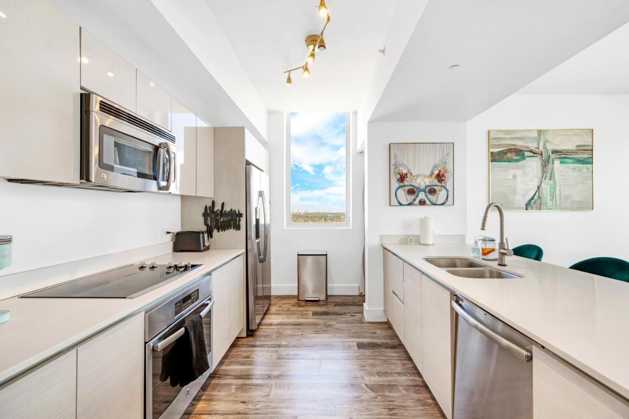 Apartment Beachwalk - Penthouse In The Sky 3bdr And 3ba Luxury Direct Ocean View Hallandale Beach