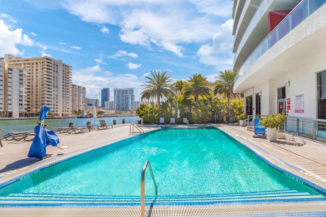 Apartment Beachwalk - Penthouse In The Sky 3bdr And 3ba Luxury Direct Ocean View