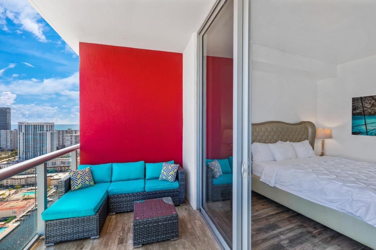 Apartment Beachwalk - Penthouse In The Sky 3bdr And 3ba Luxury Direct Ocean View